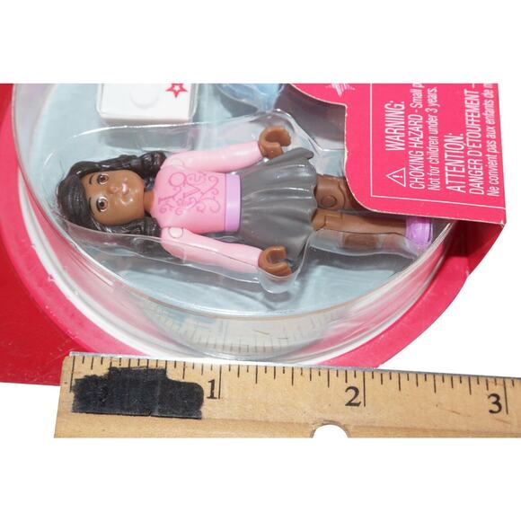 Vintage American Girl Toy Figures 2.5" - Mega Blocks 13 Pieces 2015 - Picture 5 of 6